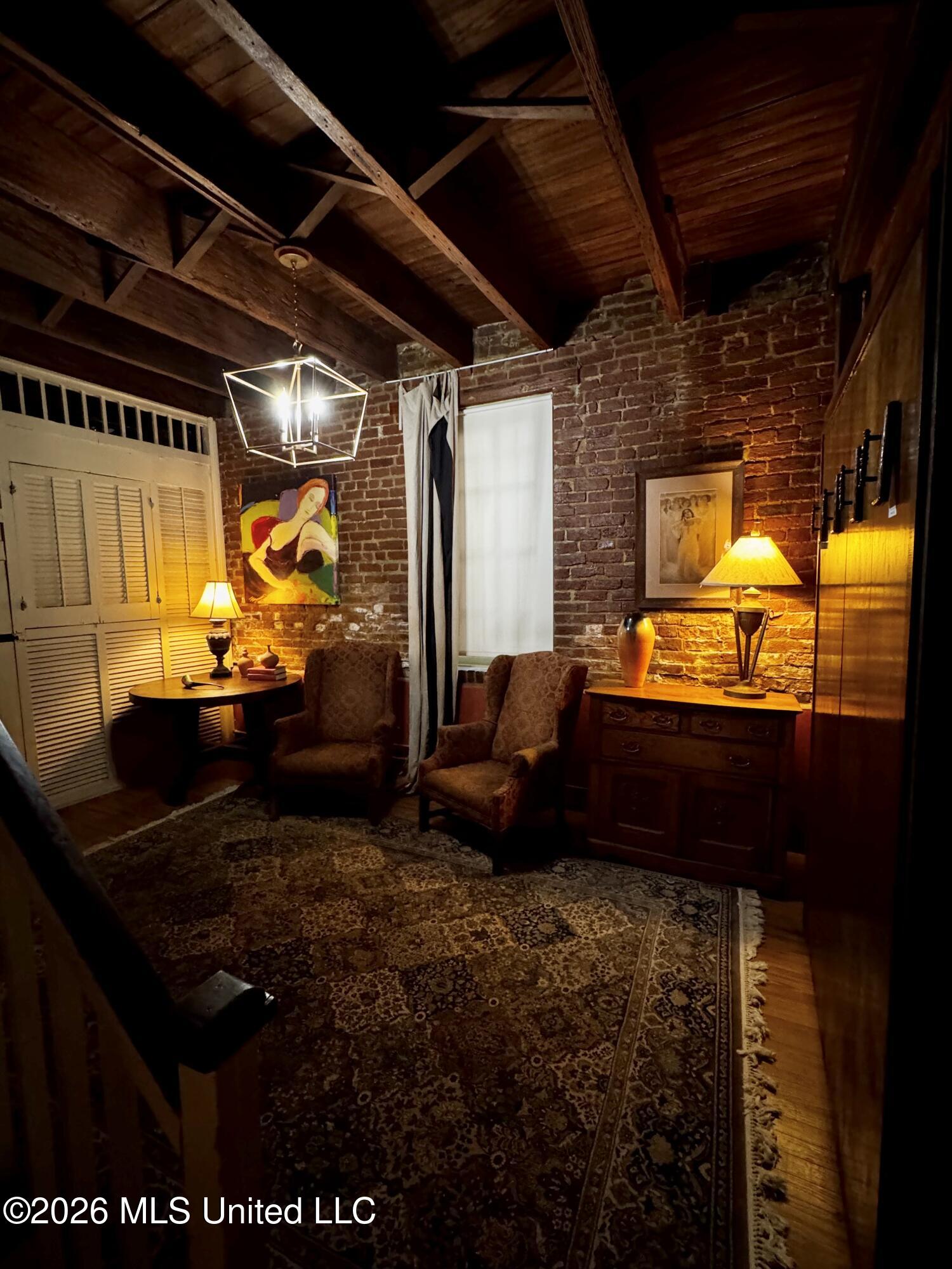 303 North Commerce Street Natchez, MS 39120 - Photo 11 of 21 IMG_7776