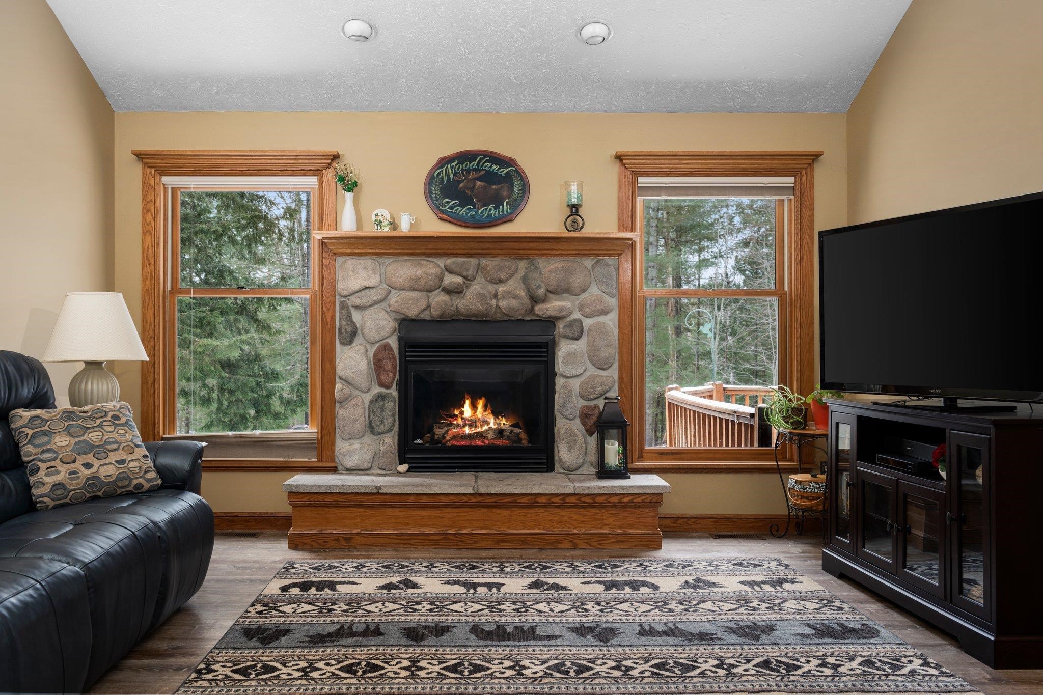 961 West Long Lake Road Traverse City, MI 49685 - Photo 4 of 32