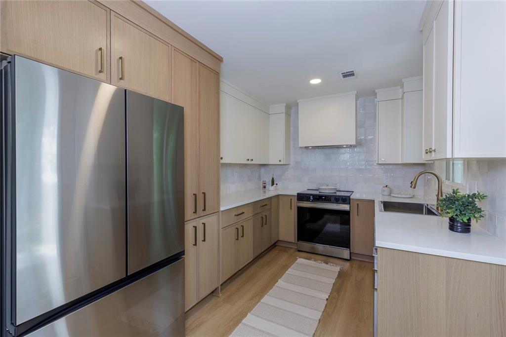 3026 Brook Drive Decatur, GA 30033 - Photo 12 of 30