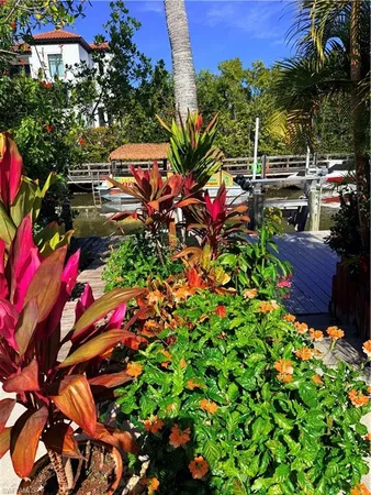 $485,000 | 1575 Curlew Avenue, Unit 1, Naples, FL 34102