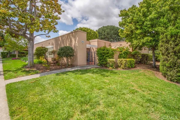 $2,800 | 2090 Ronda Granada, Unit C, Laguna Woods, CA 92637