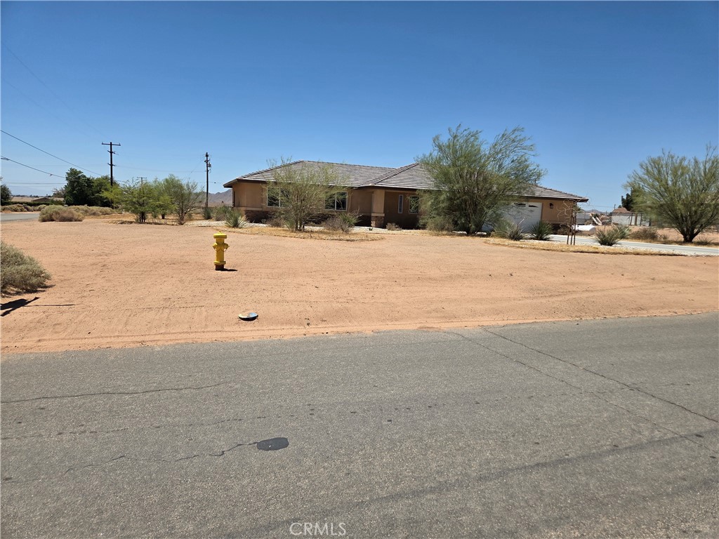 16118 Ocotilla Road Apple Valley, CA 92307 - Photo 5 of 6 Gallery Image 5