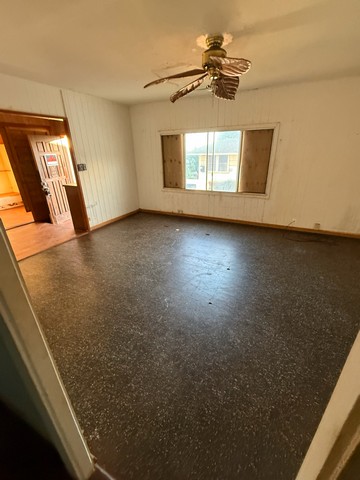 4873 A Alii Road Hanapepe, HI 96716 - Photo 11 of 13 en view of a livingroom with a window