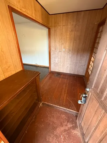 a view of a balcony with floor