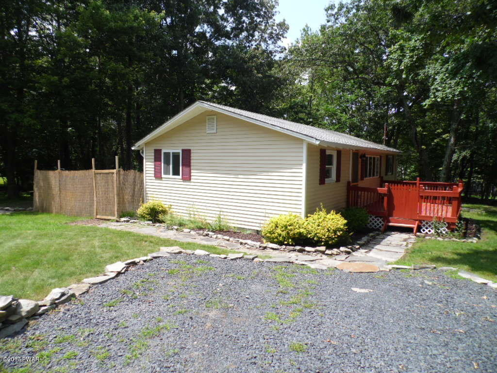 138 Heather Hill Road Dingmans Ferry, PA 18328 - Photo 17 of 21