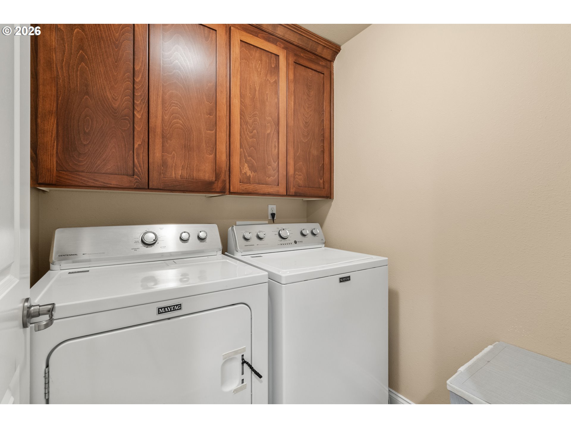 4971 Northeast Terri Lane Albany, OR 97321 - Photo 17 of 44 a utility room with dryer and washer
