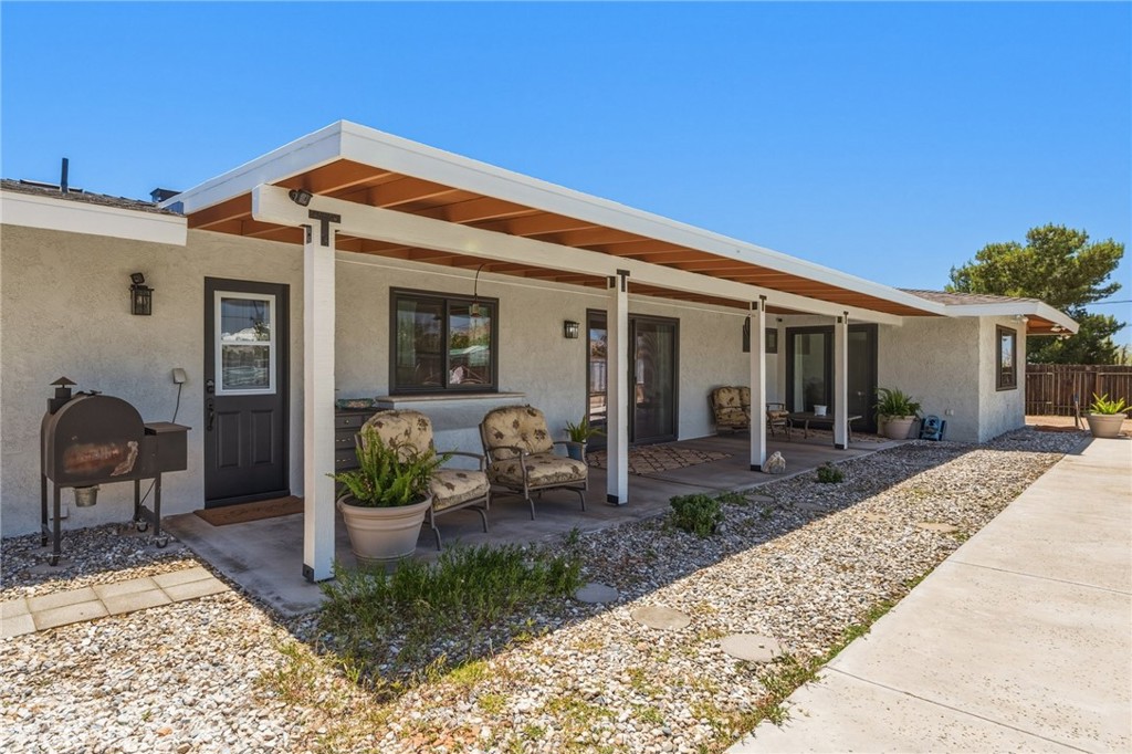 16230 St Timothy Road Apple Valley, CA 92307 - Photo 50 of 51 Back of house