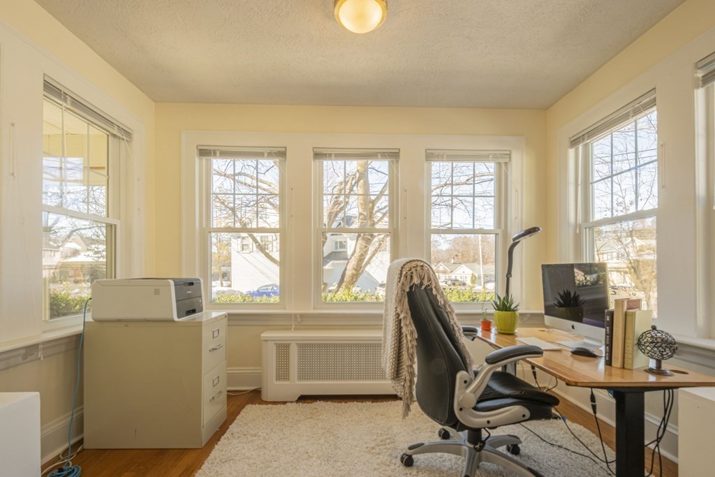 4 Spring Street Lexington, MA 02421 - Photo 11 of 42