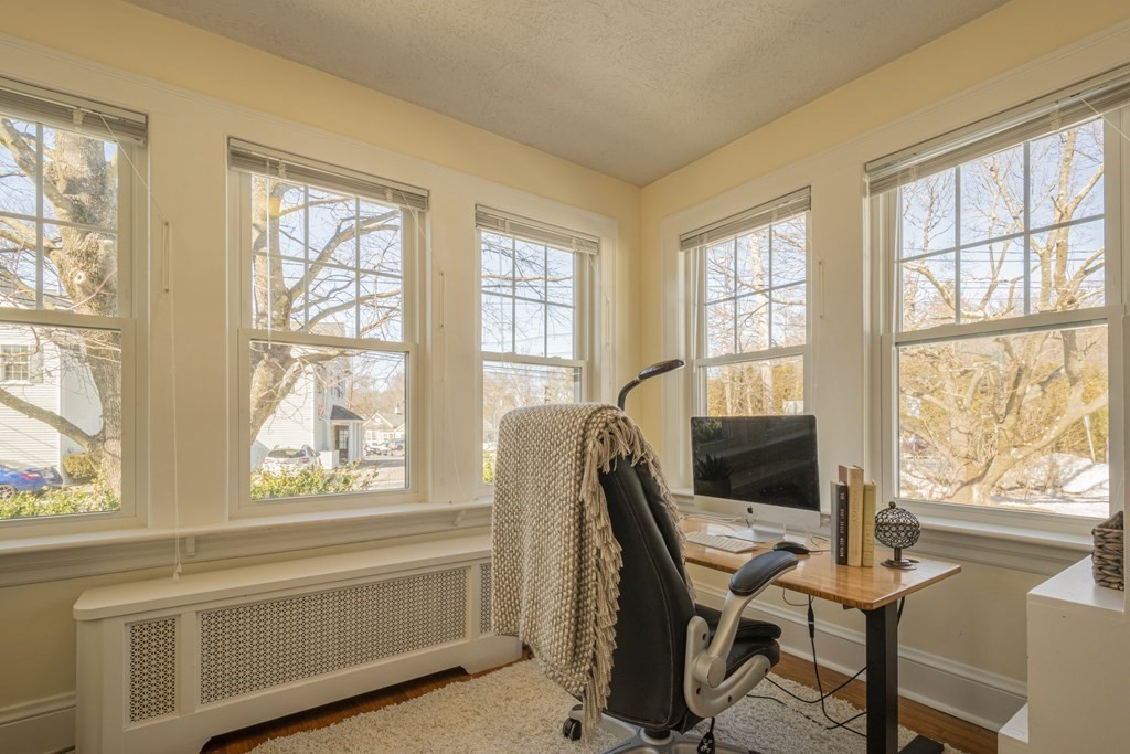 4 Spring Street Lexington, MA 02421 - Photo 12 of 42