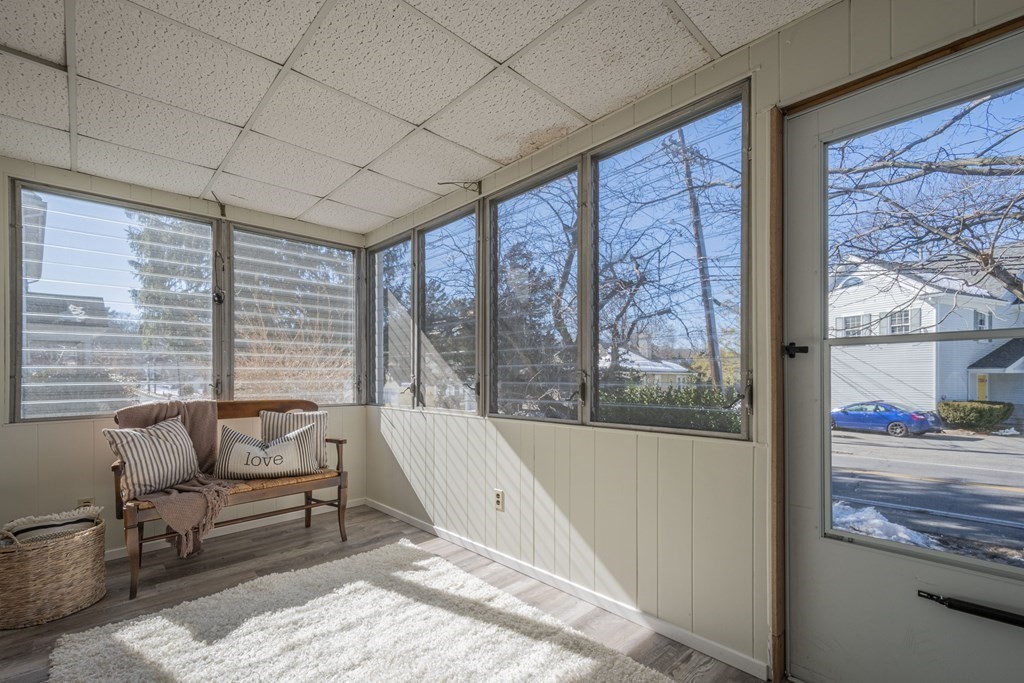 4 Spring Street Lexington, MA 02421 - Photo 3 of 42