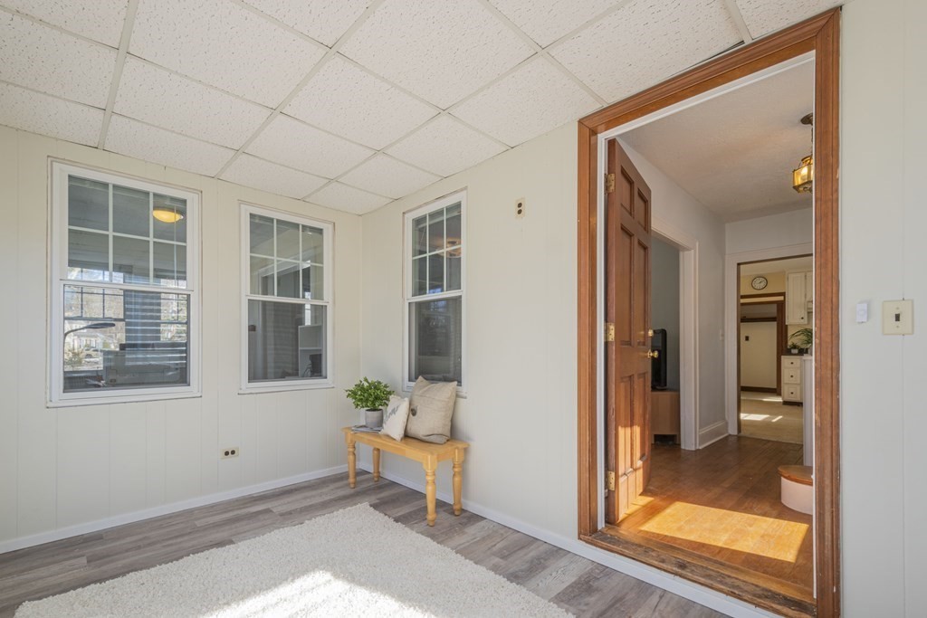 4 Spring Street Lexington, MA 02421 - Photo 5 of 42