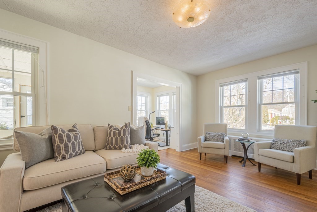4 Spring Street Lexington, MA 02421 - Photo 7 of 42