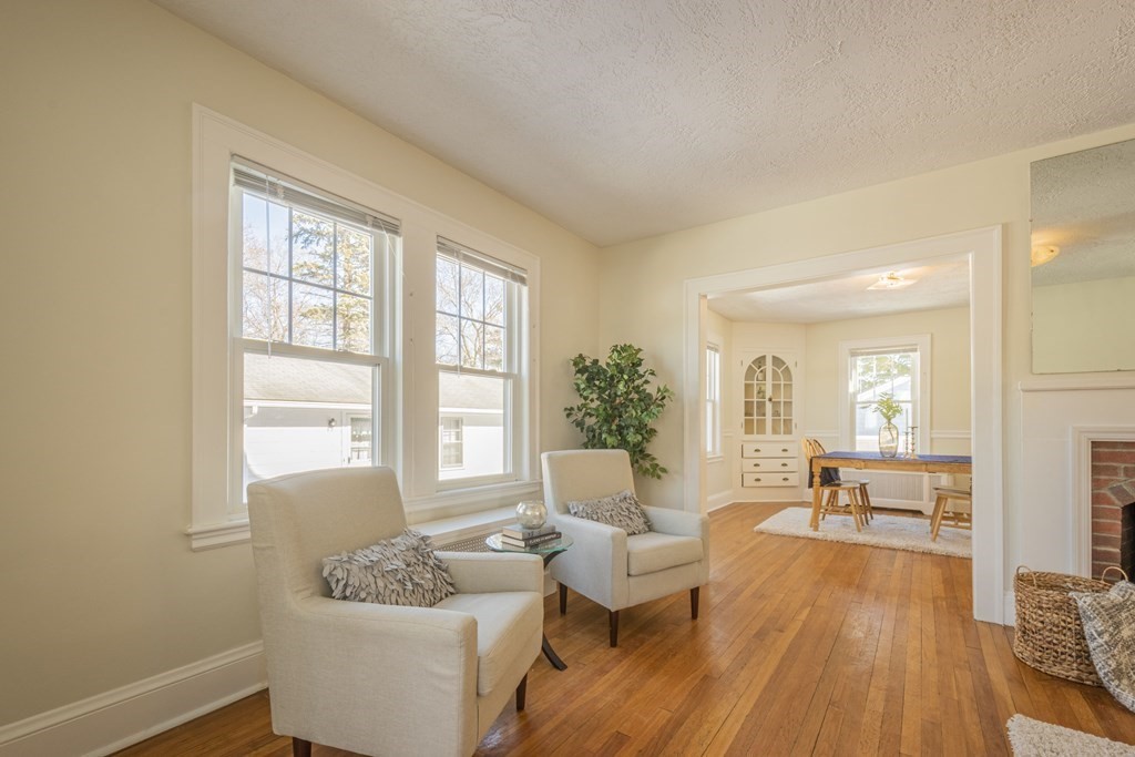 4 Spring Street Lexington, MA 02421 - Photo 10 of 42
