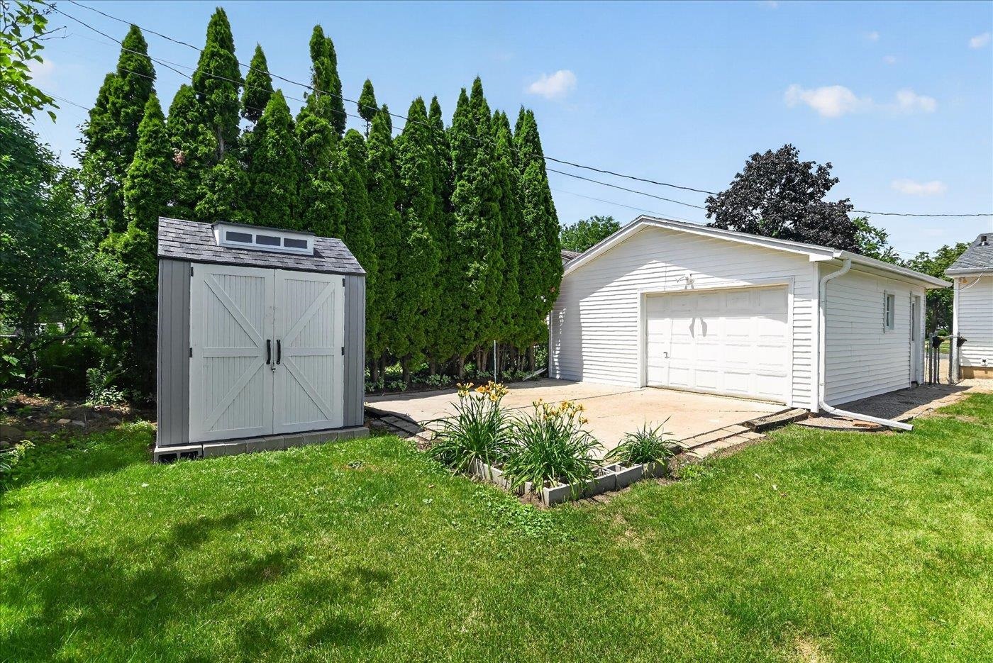 4521 Jade Lane Madison, WI 53714 - Photo 41 of 45