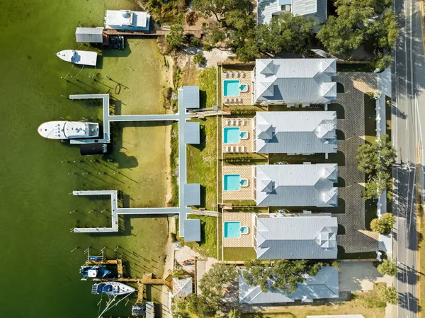 $4,650,000 | 714 Harbor Boulevard, Destin, FL 32541