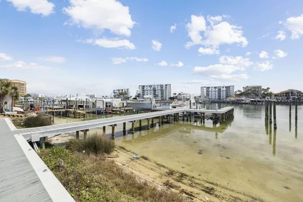 $4,650,000 | 714 Harbor Boulevard, Destin, FL 32541