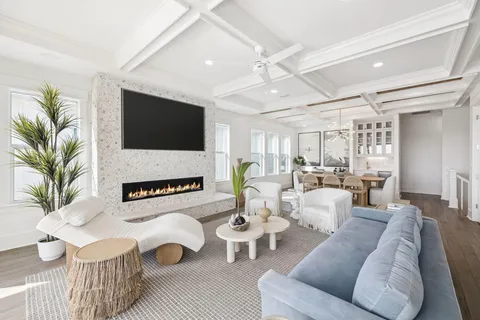 $4,650,000 | 714 Harbor Boulevard, Destin, FL 32541