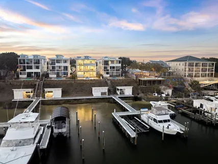 $4,650,000 | 714 Harbor Boulevard, Destin, FL 32541