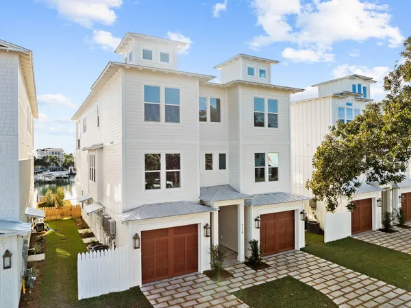 $4,650,000 | 714 Harbor Boulevard, Destin, FL 32541