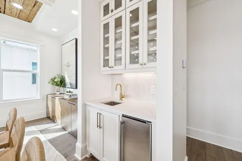 $4,650,000 | 714 Harbor Boulevard, Destin, FL 32541