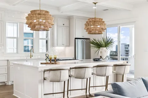 $4,650,000 | 714 Harbor Boulevard, Destin, FL 32541