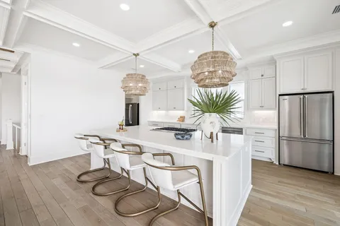 $4,650,000 | 714 Harbor Boulevard, Destin, FL 32541