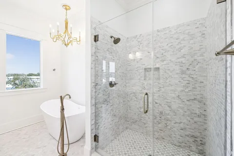 $4,650,000 | 714 Harbor Boulevard, Destin, FL 32541