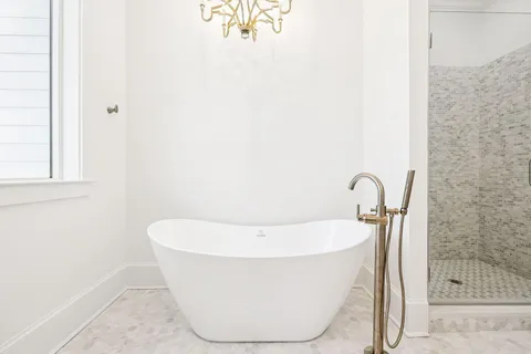 $4,650,000 | 714 Harbor Boulevard, Destin, FL 32541