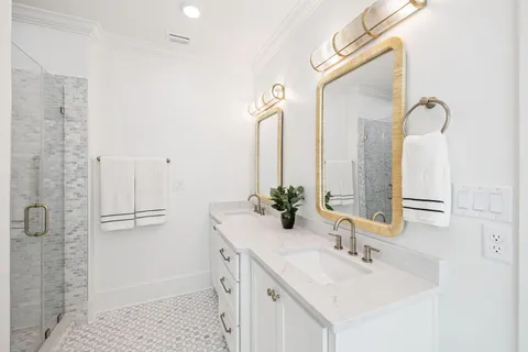 $4,650,000 | 714 Harbor Boulevard, Destin, FL 32541