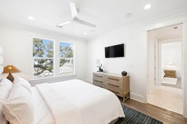 $4,650,000 | 714 Harbor Boulevard, Destin, FL 32541