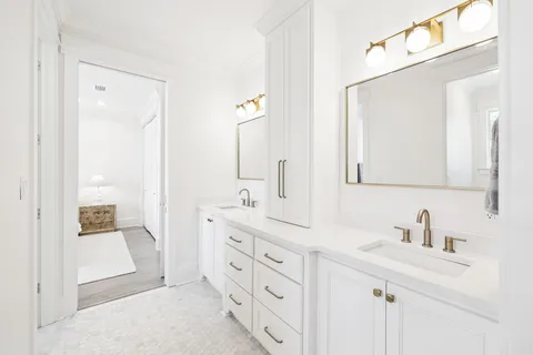 $4,650,000 | 714 Harbor Boulevard, Destin, FL 32541