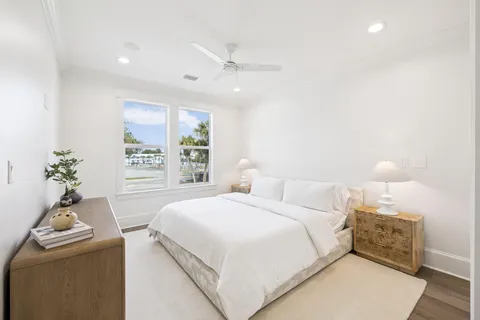 $4,650,000 | 714 Harbor Boulevard, Destin, FL 32541