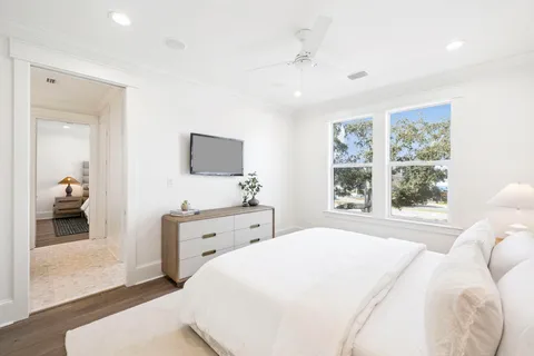 $4,650,000 | 714 Harbor Boulevard, Destin, FL 32541