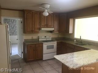 1421 Heathcliff Road High Point, NC 27262 - Photo 3 of 11 Gallery Image 3