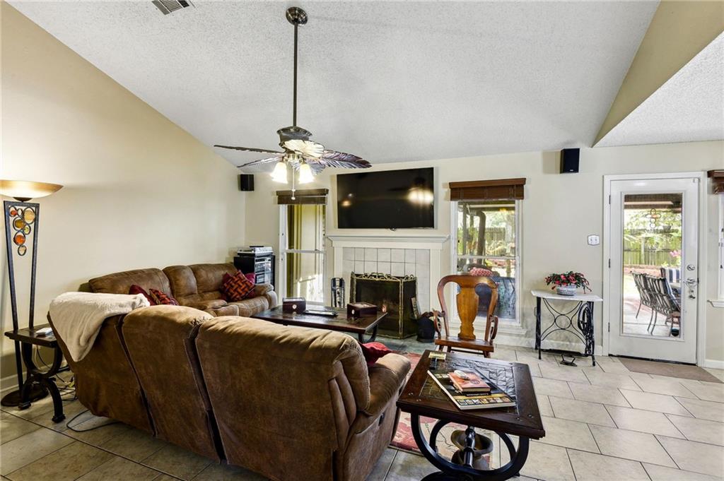 208 Riviera Drive Slidell, LA 70460 - Photo 5 of 29 Gallery Image 5