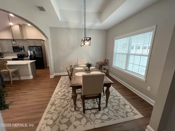 $2,400 | 4930 Southeast 10th Place, Keystone Heights, FL 32656