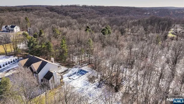 a view of a outdoor space