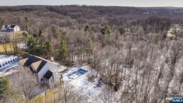 a view of a outdoor space