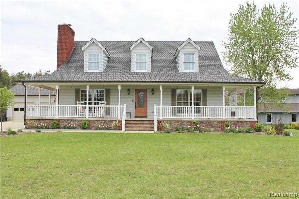 16163 Bak Road Belleville, MI 48111 - Photo 1 of 62