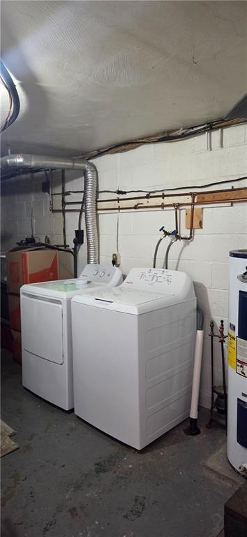 551 Muse-Bishop Road McDonald, PA 15057 - Photo 29 of 38 a utility room with dryer and washer