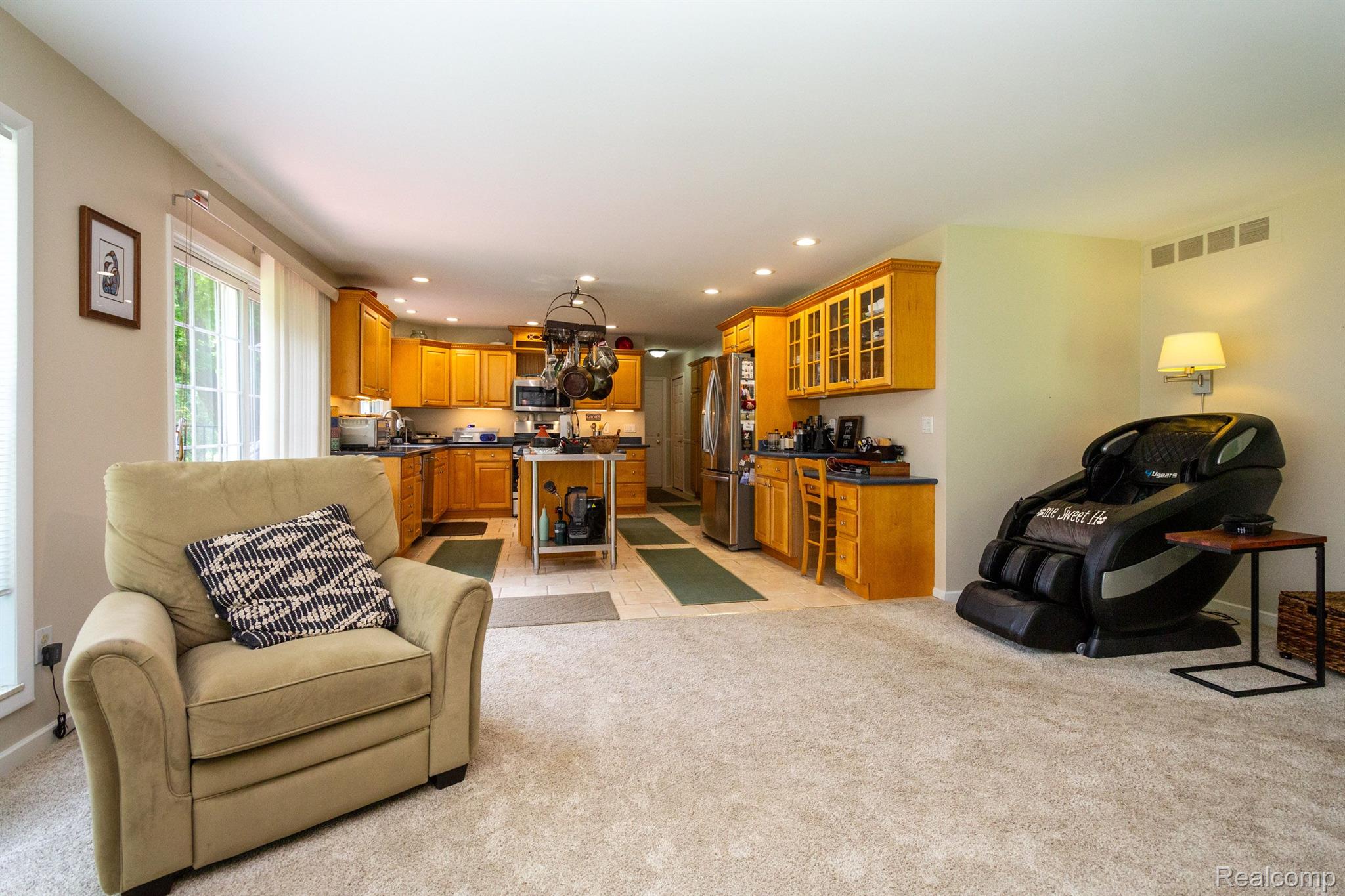 3269 Hixon Road Rochester, MI 48306 - Photo 15 of 41 Gallery Image 15