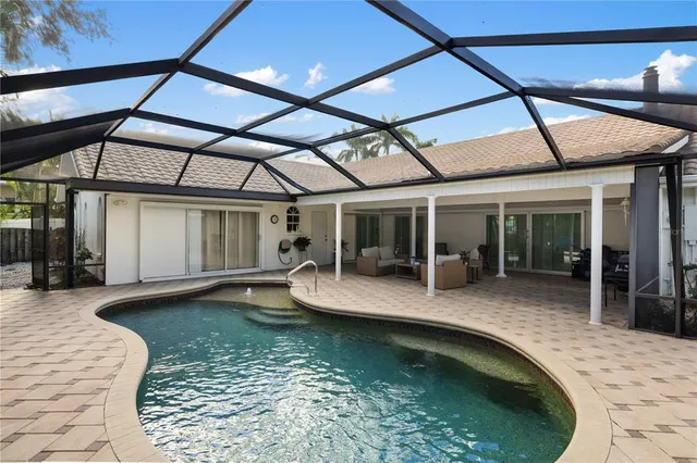 $2,490,000 | 3727 Tangier Terrace, Sarasota, FL 34239