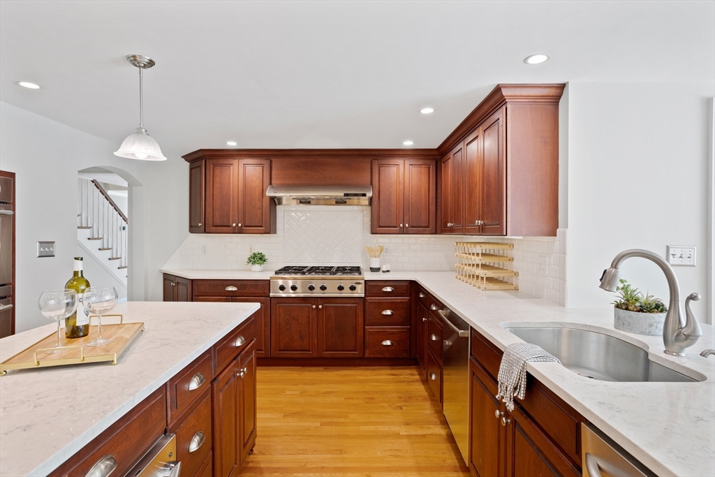 67 Concord Road Acton, MA 01720 - Photo 4 of 40