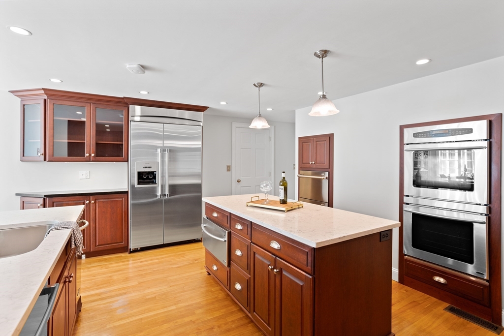 67 Concord Road Acton, MA 01720 - Photo 5 of 40