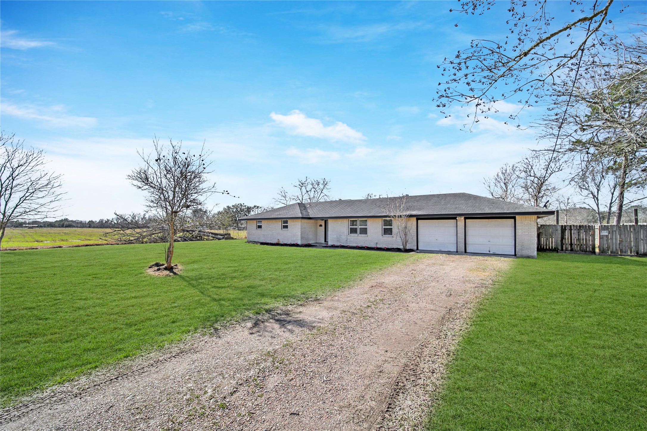 4614 Edgemore Street Santa Fe, TX 77517 - Photo 4 of 29