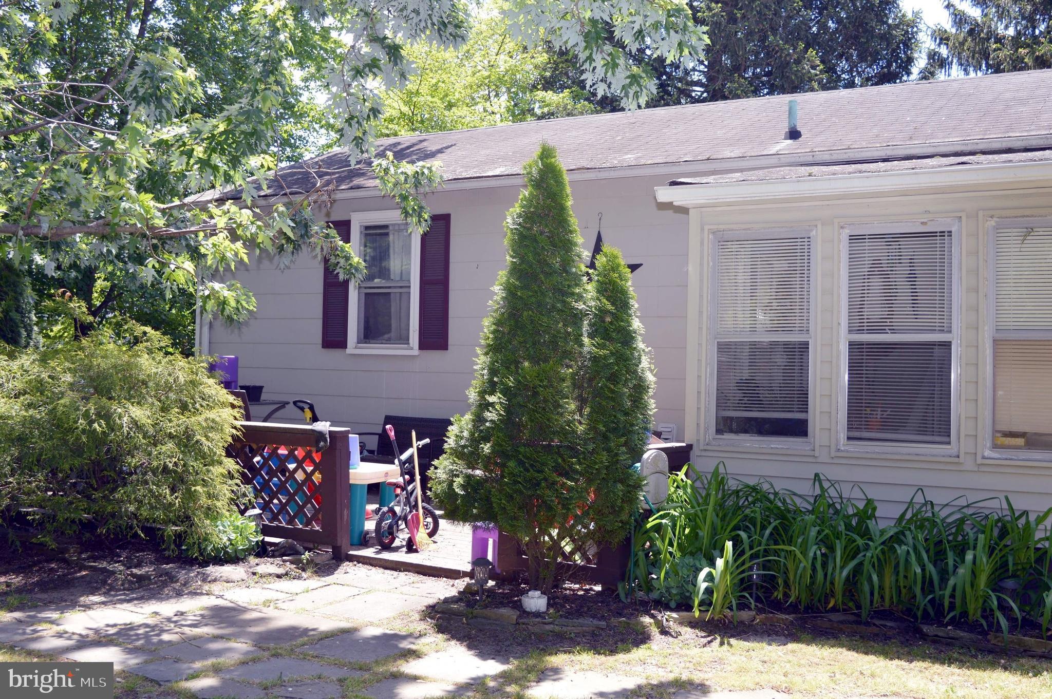 65 Ridge Avenue Lumberton, NJ 08048 - Photo 13 of 42 The Deck Out Back !