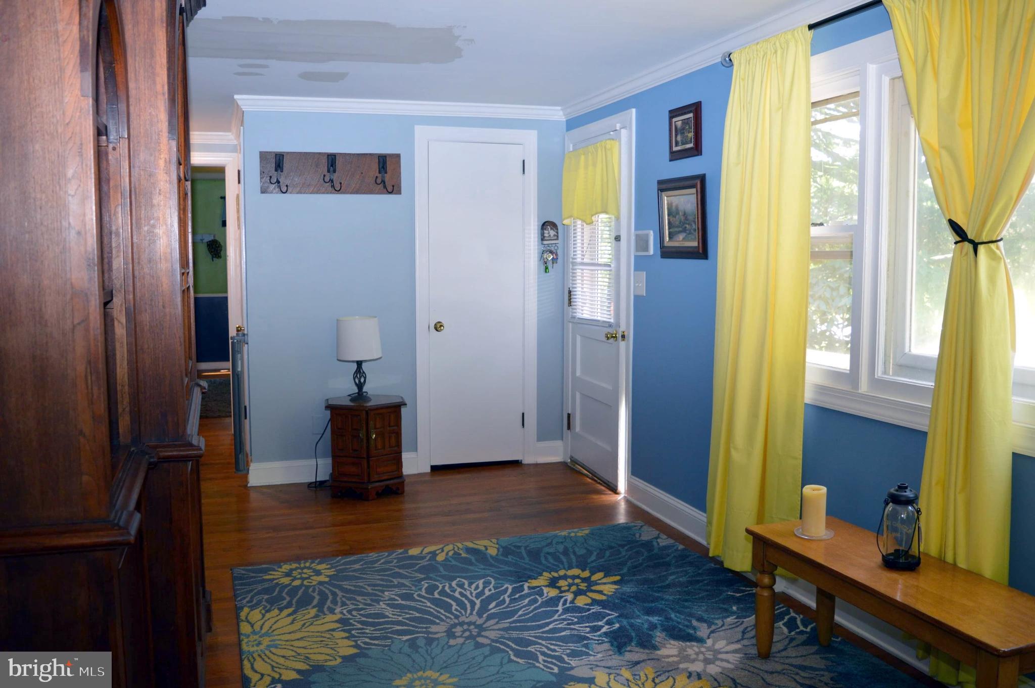 65 Ridge Avenue Lumberton, NJ 08048 - Photo 22 of 42 Living Room
