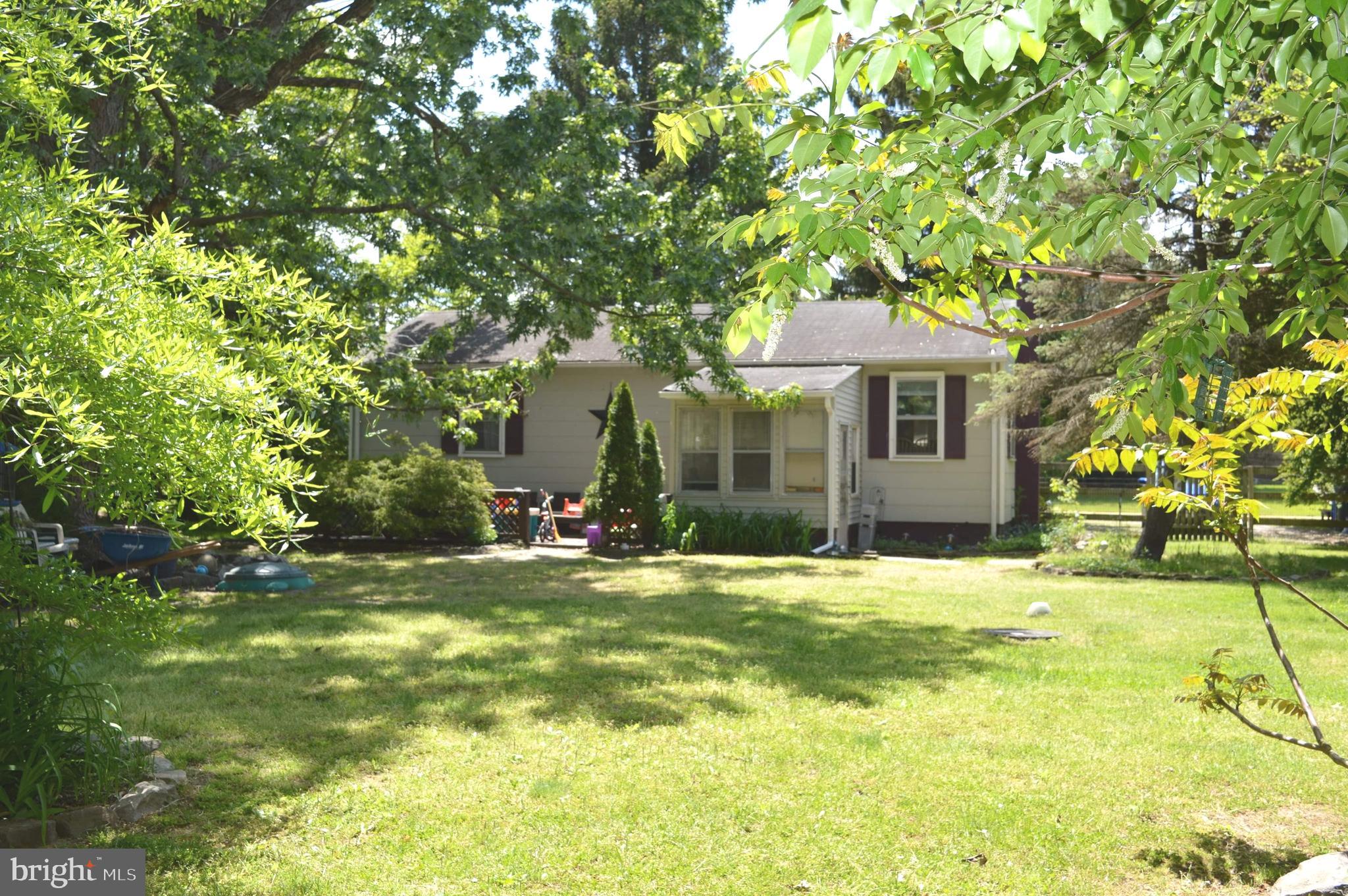 65 Ridge Avenue Lumberton, NJ 08048 - Photo 9 of 42 Rear of home looking at the Sunroom