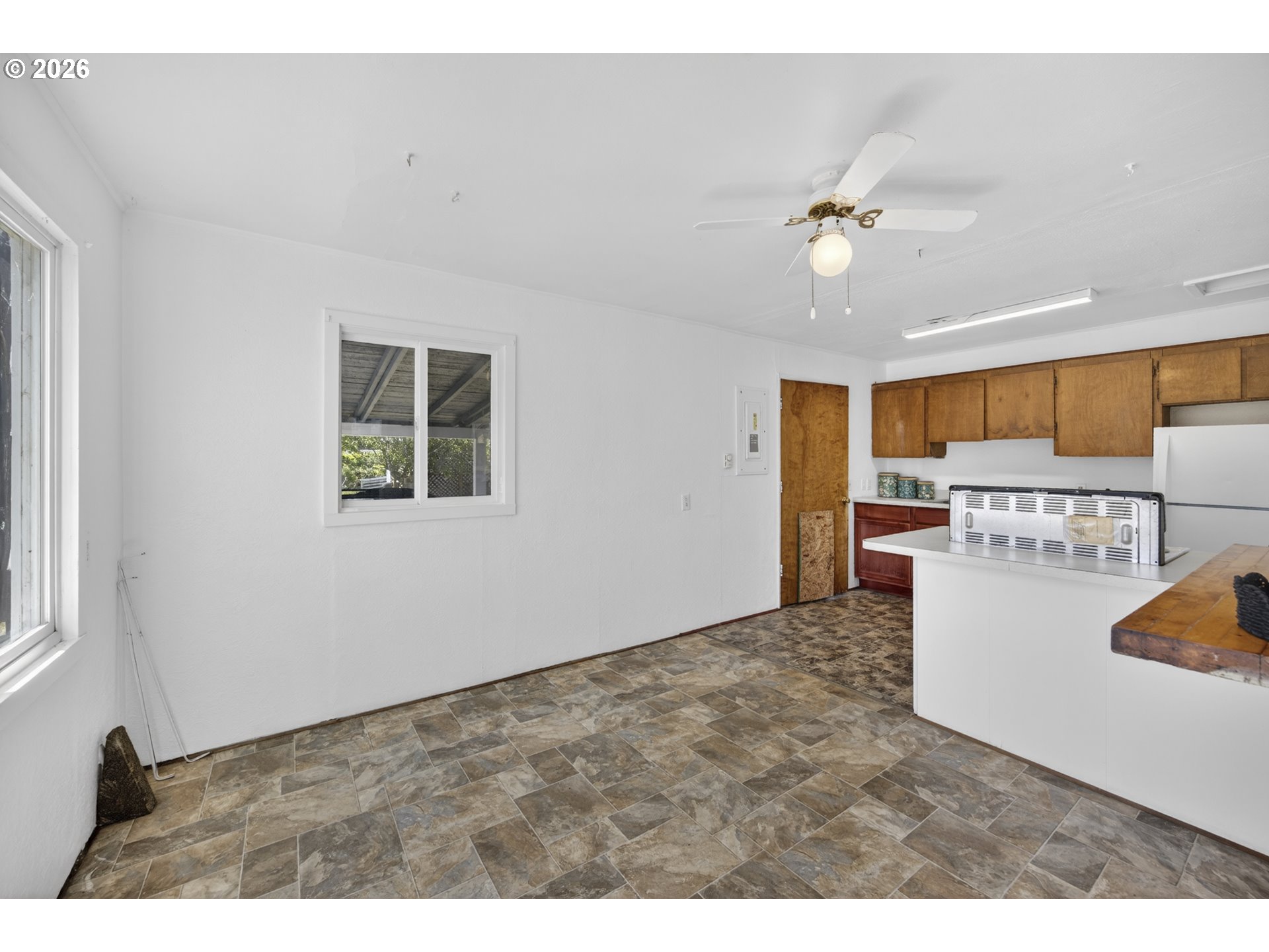 1025 North Lake Road Lakeside, OR 97449 - Photo 18 of 31