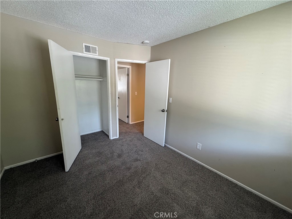 29338 Florabunda Road Canyon Country, CA 91387 - Photo 9 of 22